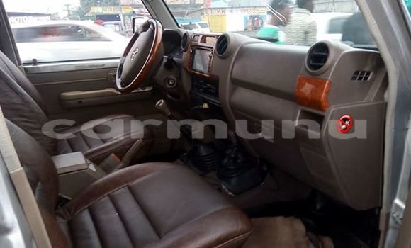 Acheter Occasion Voiture Toyota Land Cruiser Gris à Brazzaville, Commune de Brazzaville