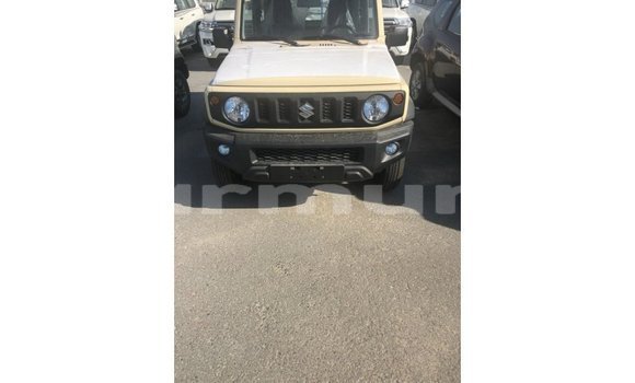 Acheter Import Voiture Suzuki Jimny Beige à Import - Dubai, Région de la Bouenza
