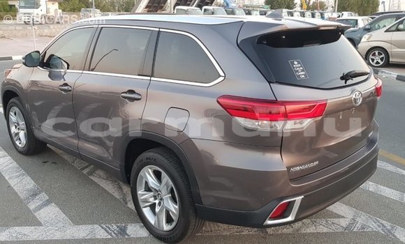 Buy Import Toyota Highlander Other Car in Import - Dubai in Region of Bouenza Buy Import Toyota Highlander Other Car in Import - Dubai in Region of Bouenza