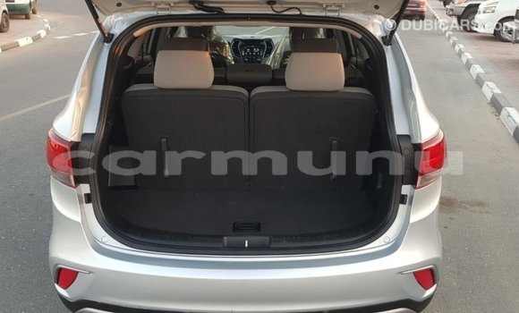 Buy Import Hyundai Santa Fe Other Car in Import - Dubai in Region of Bouenza Buy Import Hyundai Santa Fe Other Car in Import - Dubai in Region of Bouenza