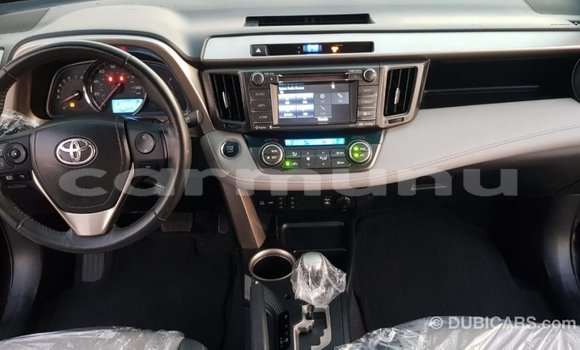 Buy Import Toyota HiAce Black Truck in Import - Dubai in Region of Bouenza Buy Import Toyota HiAce Black Truck in Import - Dubai in Region of Bouenza