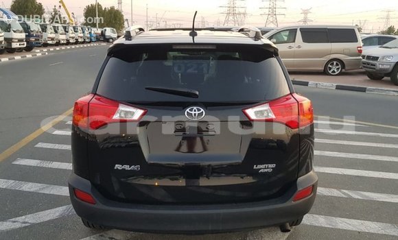 Buy Import Toyota HiAce Black Truck in Import - Dubai in Region of Bouenza Buy Import Toyota HiAce Black Truck in Import - Dubai in Region of Bouenza