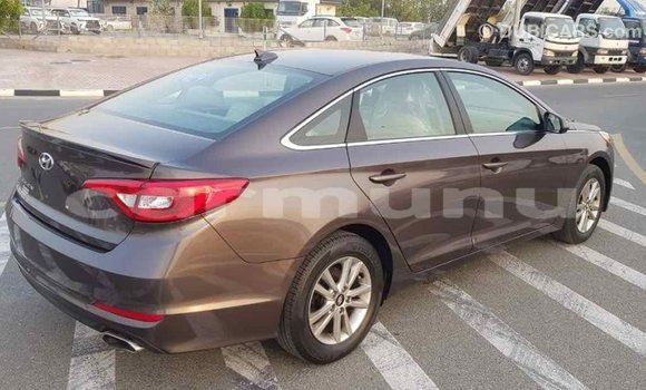 Acheter Import Voiture Hyundai Sonata Marron à Import - Dubai, Région de la Bouenza Acheter Import Voiture Hyundai Sonata Marron à Import - Dubai, Région de la Bouenza