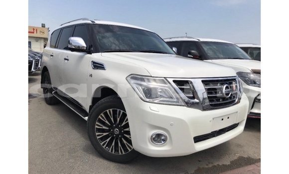 Buy Import Nissan Patrol White Car in Import - Dubai in Region of Bouenza Buy Import Nissan Patrol White Car in Import - Dubai in Region of Bouenza
