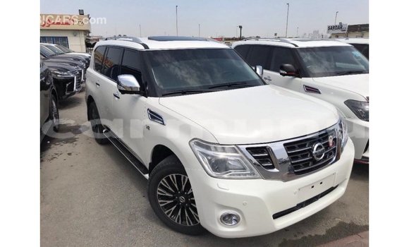 Buy Import Nissan Patrol White Car in Import - Dubai in Region of Bouenza Buy Import Nissan Patrol White Car in Import - Dubai in Region of Bouenza