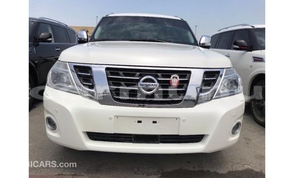 Buy Import Nissan Patrol White Car in Import - Dubai in Region of Bouenza Buy Import Nissan Patrol White Car in Import - Dubai in Region of Bouenza