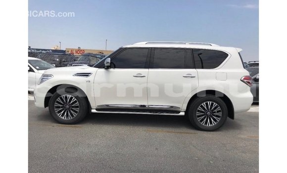 Buy Import Nissan Patrol White Car in Import - Dubai in Region of Bouenza Buy Import Nissan Patrol White Car in Import - Dubai in Region of Bouenza