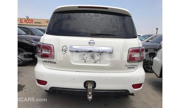 Buy Import Nissan Patrol White Car in Import - Dubai in Region of Bouenza Buy Import Nissan Patrol White Car in Import - Dubai in Region of Bouenza