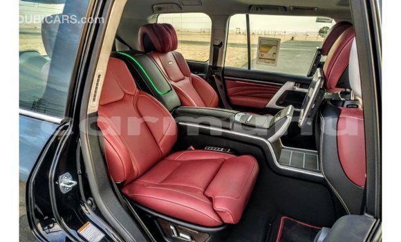 Buy Import Toyota Land Cruiser Black Car in Import - Dubai in Region of Bouenza Buy Import Toyota Land Cruiser Black Car in Import - Dubai in Region of Bouenza