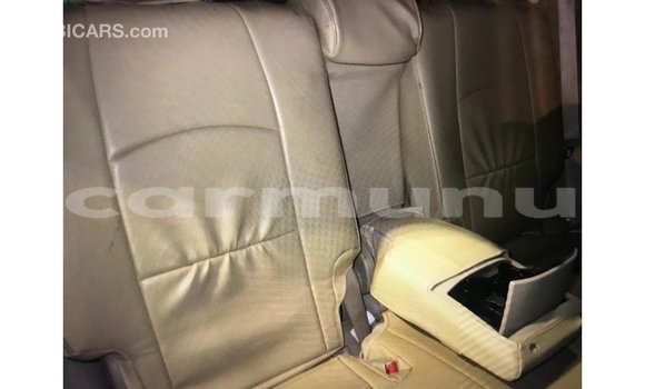 Buy Import Toyota Prado White Car in Import - Dubai in Region of Bouenza Buy Import Toyota Prado White Car in Import - Dubai in Region of Bouenza
