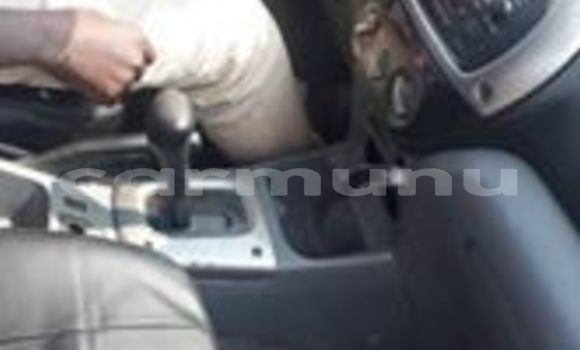 Acheter Occasion Voiture Toyota RAV4 Rouge à Brazzaville, Commune de Brazzaville Acheter Occasion Voiture Toyota RAV4 Rouge à Brazzaville, Commune de Brazzaville