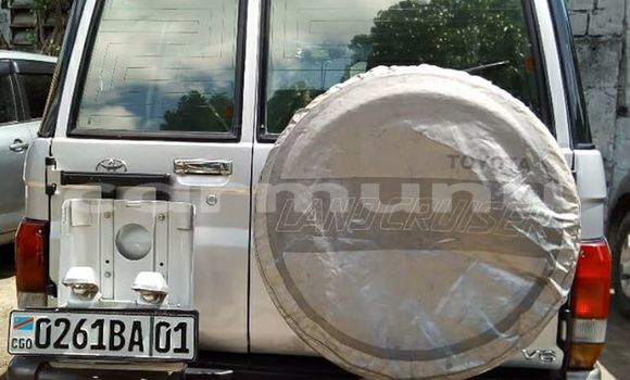 Buy Used Toyota Land Cruiser Silver Car in Brazzaville in Municipality of Brazzaville Buy Used Toyota Land Cruiser Silver Car in Brazzaville in Municipality of Brazzaville