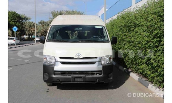 Buy Import Toyota Hiace White Car in Import - Dubai in Region of Bouenza Buy Import Toyota Hiace White Car in Import - Dubai in Region of Bouenza