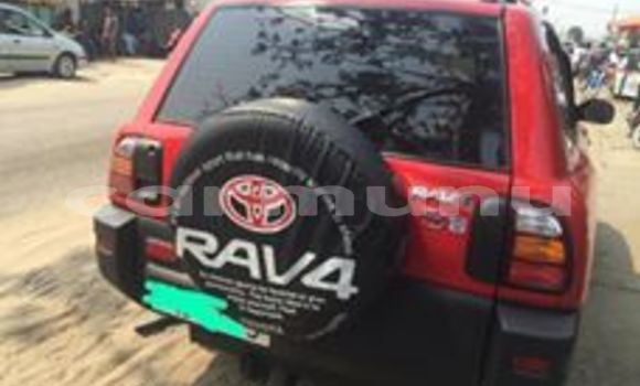Acheter Occasion Voiture Toyota RAV4 Rouge à Brazzaville, Commune de Brazzaville Acheter Occasion Voiture Toyota RAV4 Rouge à Brazzaville, Commune de Brazzaville