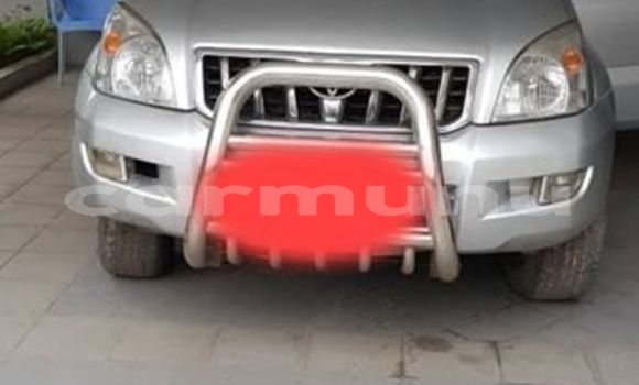 Acheter Occasion Voiture Toyota Land Cruiser Prado Gris à Brazzaville, Commune de Brazzaville Acheter Occasion Voiture Toyota Land Cruiser Prado Gris à Brazzaville, Commune de Brazzaville