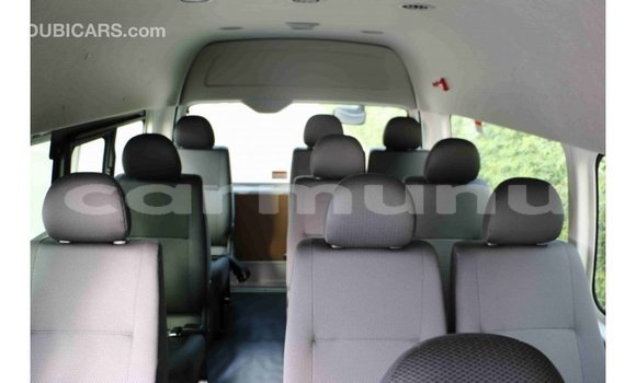 Buy Import Toyota Hiace White Car in Import - Dubai in Region of Bouenza Buy Import Toyota Hiace White Car in Import - Dubai in Region of Bouenza