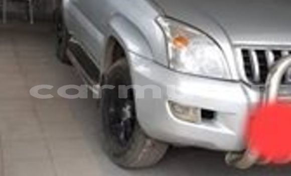 Acheter Occasion Voiture Toyota Land Cruiser Prado Gris à Brazzaville, Commune de Brazzaville Acheter Occasion Voiture Toyota Land Cruiser Prado Gris à Brazzaville, Commune de Brazzaville