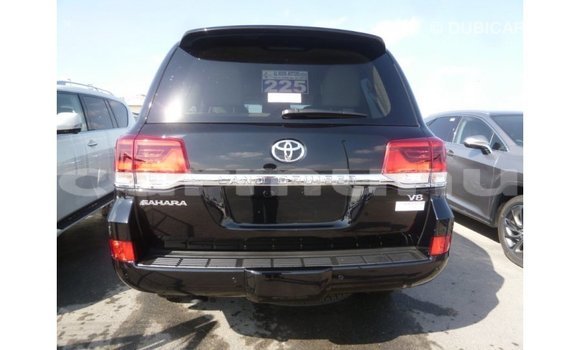 Acheter Import Voiture Toyota Land Cruiser Noir à Import - Dubai, Région de la Bouenza Acheter Import Voiture Toyota Land Cruiser Noir à Import - Dubai, Région de la Bouenza