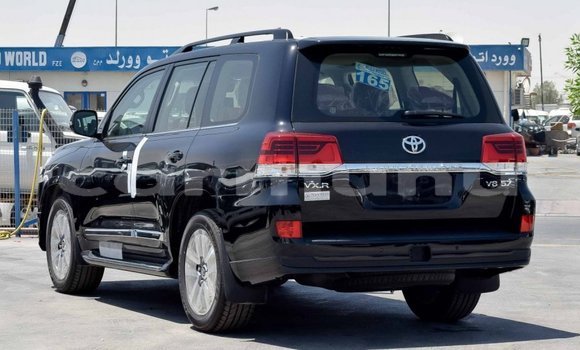 Acheter Neuf Voiture Toyota Land Cruiser Noir à Pointe–Noire, Région du Kouilou Acheter Neuf Voiture Toyota Land Cruiser Noir à Pointe–Noire, Région du Kouilou