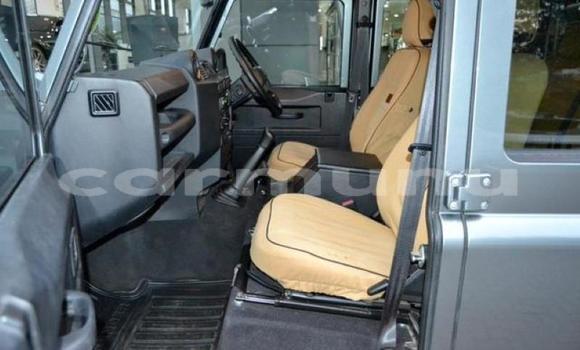 Acheter Occasion Voiture Land Rover Defender Gris à Brazzaville, Commune de Brazzaville Acheter Occasion Voiture Land Rover Defender Gris à Brazzaville, Commune de Brazzaville
