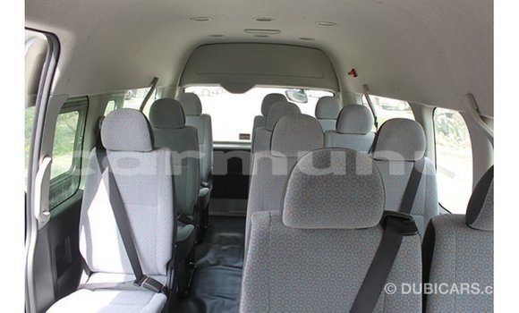 Buy Import Toyota Hiace White Car in Import - Dubai in Region of Bouenza Buy Import Toyota Hiace White Car in Import - Dubai in Region of Bouenza
