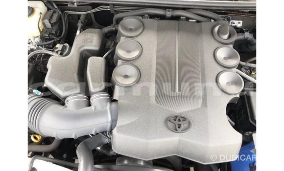 Acheter Import Voiture Toyota Land Cruiser Noir à Import - Dubai, Région de la Bouenza Acheter Import Voiture Toyota Land Cruiser Noir à Import - Dubai, Région de la Bouenza