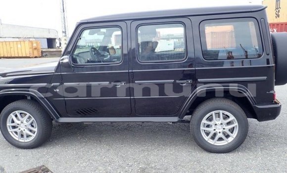 Buy Import Mercedes-Benz 190 Black Car in Import - Dubai in Region of Bouenza Buy Import Mercedes-Benz 190 Black Car in Import - Dubai in Region of Bouenza