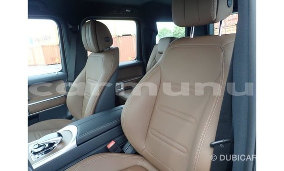 Buy Import Mercedes-Benz 190 Black Car in Import - Dubai in Region of Bouenza Buy Import Mercedes-Benz 190 Black Car in Import - Dubai in Region of Bouenza