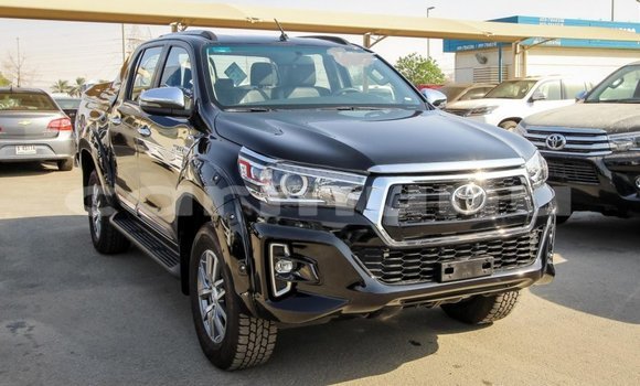 Buy Import Toyota Hilux Black Car in Import - Dubai in Region of Bouenza Buy Import Toyota Hilux Black Car in Import - Dubai in Region of Bouenza