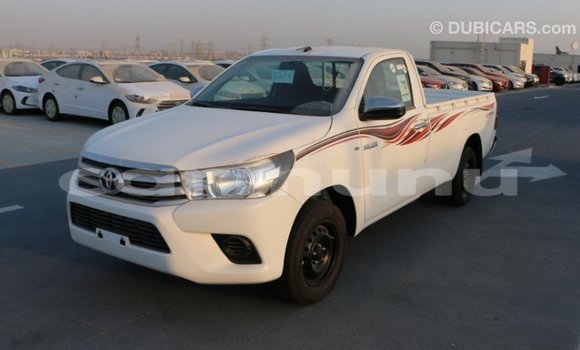 Buy Import Toyota Hilux White Car in Import - Dubai in Region of Bouenza Buy Import Toyota Hilux White Car in Import - Dubai in Region of Bouenza