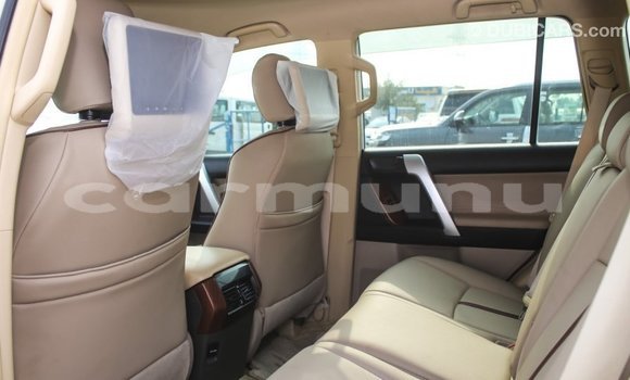 Buy Import Toyota Prado White Car in Import - Dubai in Region of Bouenza Buy Import Toyota Prado White Car in Import - Dubai in Region of Bouenza