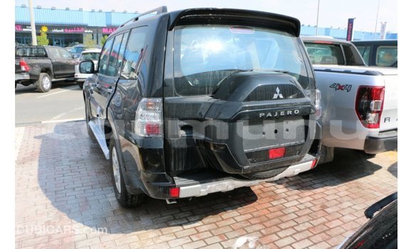 Buy Import Mitsubishi Pajero Black Car in Import - Dubai in Region of Bouenza Buy Import Mitsubishi Pajero Black Car in Import - Dubai in Region of Bouenza