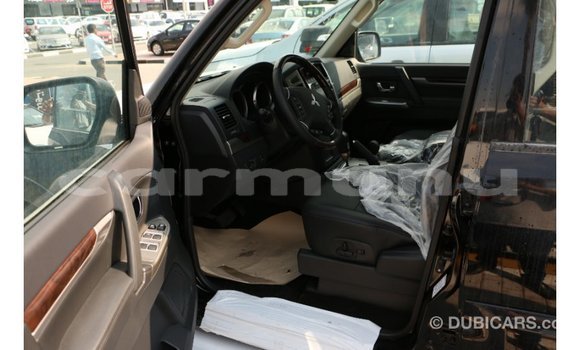 Buy Import Mitsubishi Pajero Black Car in Import - Dubai in Region of Bouenza Buy Import Mitsubishi Pajero Black Car in Import - Dubai in Region of Bouenza