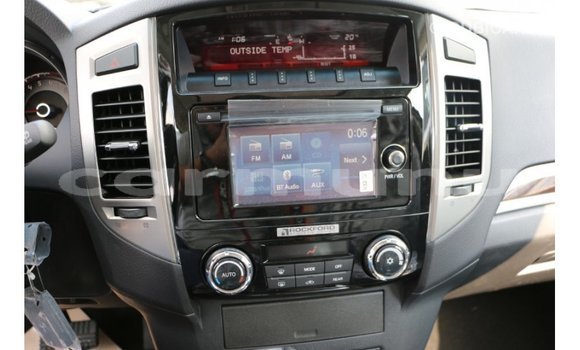 Buy Import Mitsubishi Pajero Black Car in Import - Dubai in Region of Bouenza Buy Import Mitsubishi Pajero Black Car in Import - Dubai in Region of Bouenza