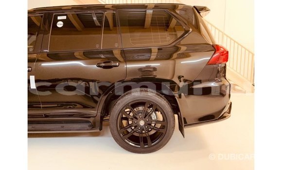 Acheter Import Voiture Lexus LX Noir à Import - Dubai, Région de la Bouenza Acheter Import Voiture Lexus LX Noir à Import - Dubai, Région de la Bouenza
