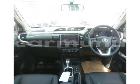 Acheter Import Voiture Toyota Hilux Noir à Import - Dubai, Région de la Bouenza Acheter Import Voiture Toyota Hilux Noir à Import - Dubai, Région de la Bouenza
