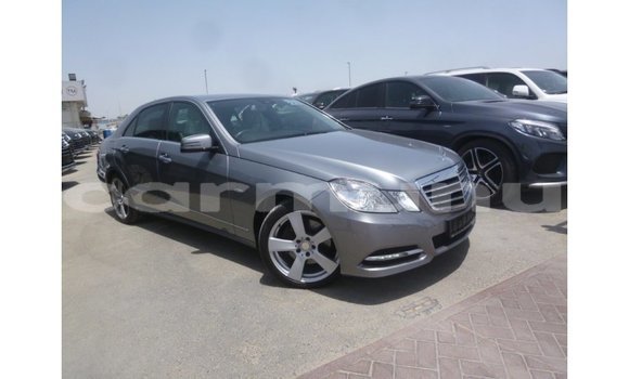 Buy Import Mercedes-Benz 250 Other Car in Import - Dubai in Region of Bouenza Buy Import Mercedes-Benz 250 Other Car in Import - Dubai in Region of Bouenza