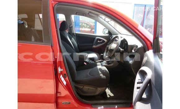 Acheter Import Utilitaire Toyota HiAce Rouge à Import - Dubai, Région de la Bouenza Acheter Import Utilitaire Toyota HiAce Rouge à Import - Dubai, Région de la Bouenza