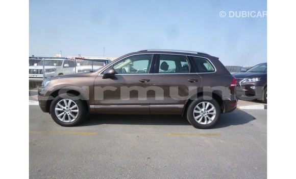 Acheter Import Voiture Volkswagen Touareg Marron à Import - Dubai, Région de la Bouenza Acheter Import Voiture Volkswagen Touareg Marron à Import - Dubai, Région de la Bouenza
