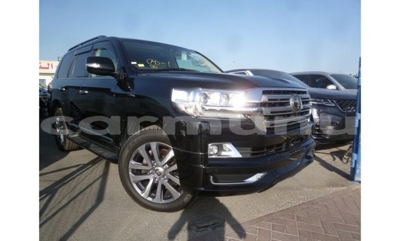 Buy Import Toyota Land Cruiser Black Car in Import - Dubai in Region of Bouenza Buy Import Toyota Land Cruiser Black Car in Import - Dubai in Region of Bouenza