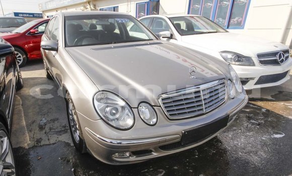 Acheter Import Voiture Mercedes-Benz 200 Autre à Import - Dubai, Région de la Bouenza Acheter Import Voiture Mercedes-Benz 200 Autre à Import - Dubai, Région de la Bouenza