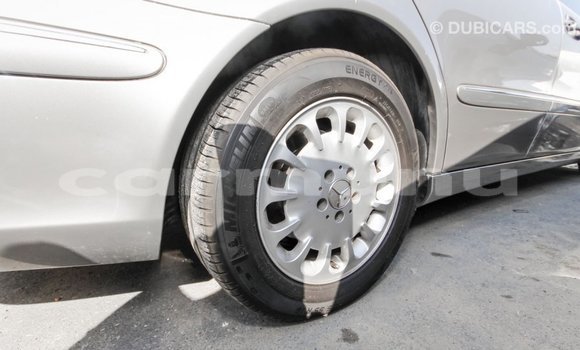 Acheter Import Voiture Mercedes-Benz 200 Autre à Import - Dubai, Région de la Bouenza Acheter Import Voiture Mercedes-Benz 200 Autre à Import - Dubai, Région de la Bouenza