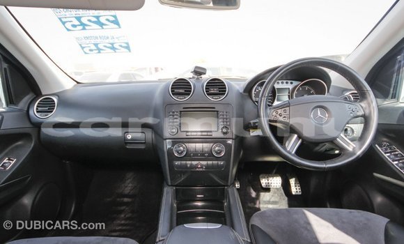 Buy Import Mercedes-Benz 190 Other Car in Import - Dubai in Region of Bouenza Buy Import Mercedes-Benz 190 Other Car in Import - Dubai in Region of Bouenza
