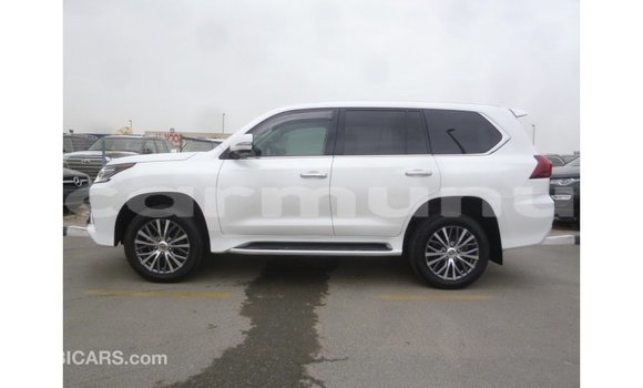 Buy Import Lexus LX White Car in Import - Dubai in Region of Bouenza Buy Import Lexus LX White Car in Import - Dubai in Region of Bouenza
