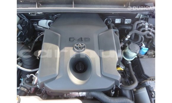 Buy Import Toyota Prado White Car in Import - Dubai in Region of Bouenza Buy Import Toyota Prado White Car in Import - Dubai in Region of Bouenza
