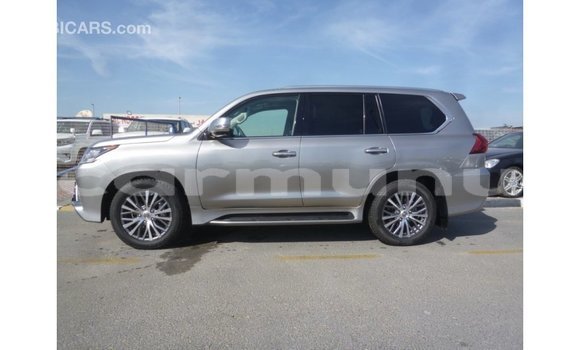 Acheter Import Voiture Lexus LX Autre à Import - Dubai, Région de la Bouenza Acheter Import Voiture Lexus LX Autre à Import - Dubai, Région de la Bouenza