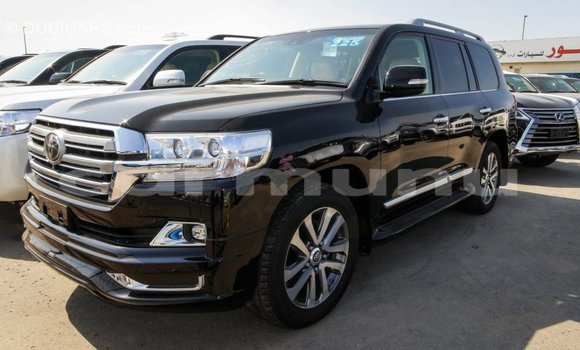 Buy Import Toyota Land Cruiser Black Car in Import - Dubai in Region of Bouenza Buy Import Toyota Land Cruiser Black Car in Import - Dubai in Region of Bouenza