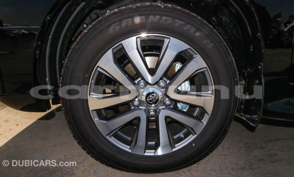Buy Import Toyota Land Cruiser Black Car in Import - Dubai in Region of Bouenza Buy Import Toyota Land Cruiser Black Car in Import - Dubai in Region of Bouenza