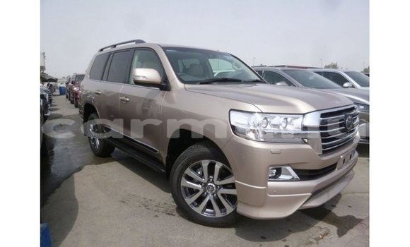 Buy Import Toyota Land Cruiser Other Car in Import - Dubai in Region of Bouenza Buy Import Toyota Land Cruiser Other Car in Import - Dubai in Region of Bouenza