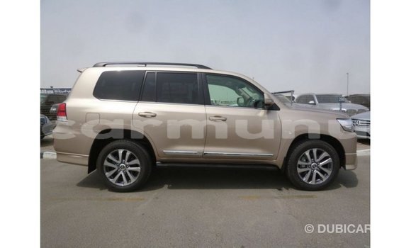 Buy Import Toyota Land Cruiser Other Car in Import - Dubai in Region of Bouenza Buy Import Toyota Land Cruiser Other Car in Import - Dubai in Region of Bouenza